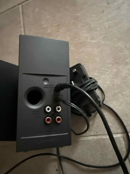 Photo of free Bose computer speakers (Wareham BH20) #4