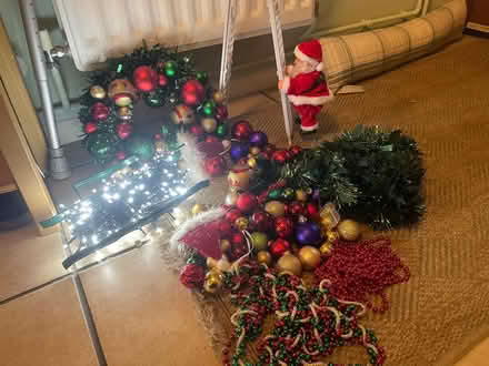 Photo of free Christmas decorations (Sunny Hill DE23) #1