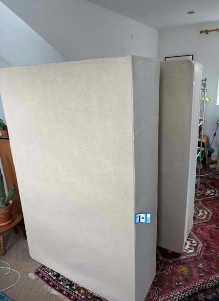 Photo of free Queen size divan/bed base (Stoke Newington N16) #1