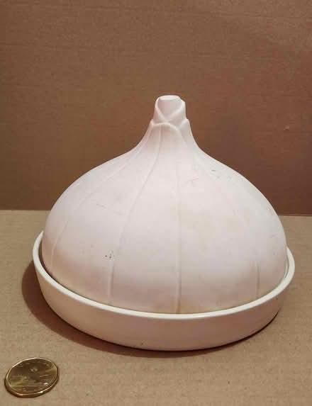 Photo of free Terra Cotta Garlic/Onion Baker (Danforth and Greenwood) #1
