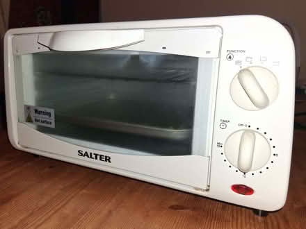 Photo of free Salter toaster oven (Preston Park area BN1) #1