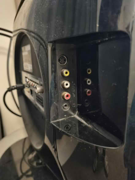 Photo of free Samsung 22inch TV/Monitor 1680x1050 (Haringey N17 6) #2