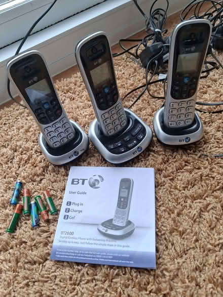 Photo of free BT 2600 answerphone and wireless extentions (Terriers HP13) #1