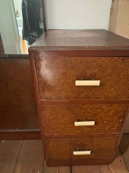 Photo of free Midcentury vanity mirror (Hackney E8) #4