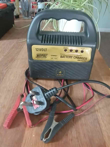 Photo of free Battery charger SPARE OR REPAIR (Hayling Island PO11) #1