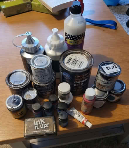Photo of free hotchpotch of paints with various mediums (Caversham Heights RG4) #1