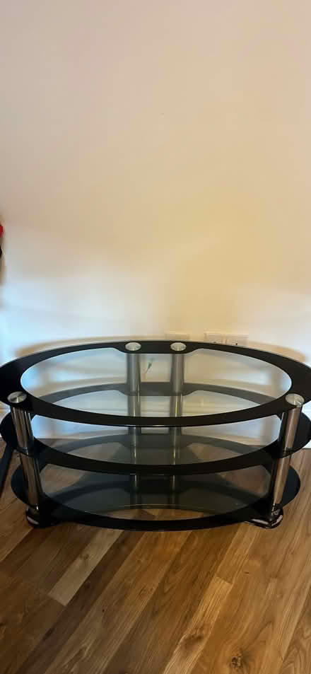 Photo of free Glass table (Sn2 2ag) #1