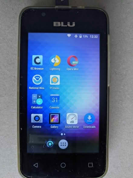 Photo of free BLU 4.0 L3 phone Wi-Fi only (Ann Arbor near Hillside Terr.) #4