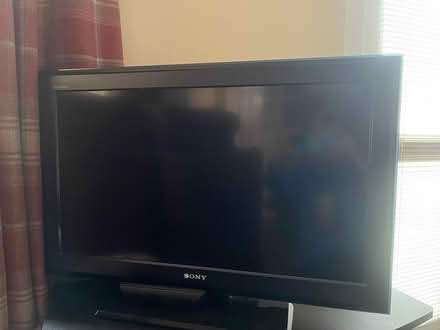 Photo of free Large tv unit and Sony TV (Oxford, Cowley Road area OX4 1) #1