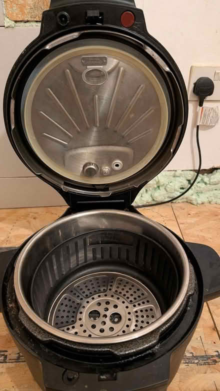Photo of free InstaPot multi cooker (W7, Grosvenor Road) #4