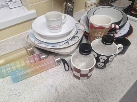 Photo of free Home/kitchen stuff (Hanworth RG12) #1