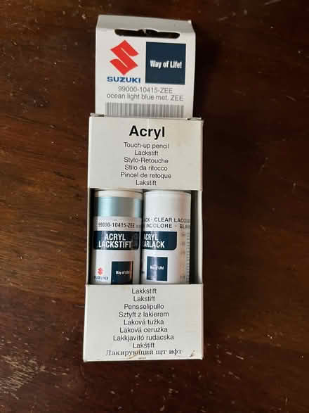 Photo of free Suzuki touch up paint (BR6) #1