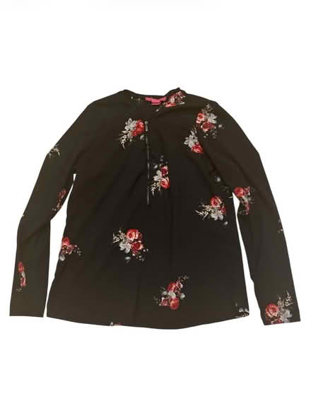 Photo of free Catherine Woman’s Top (Brooklyn Storage) #1