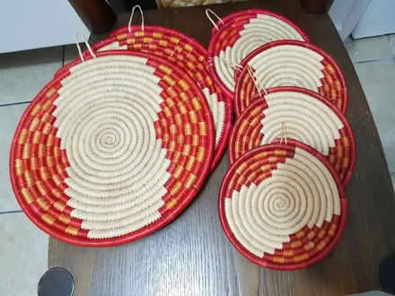 Photo of free 6 woven placemats (London SW11) #2