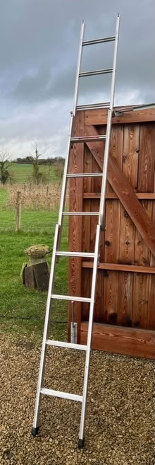 Photo of free 3.2m aluminium loft ladder (Ewelme OX10) #4
