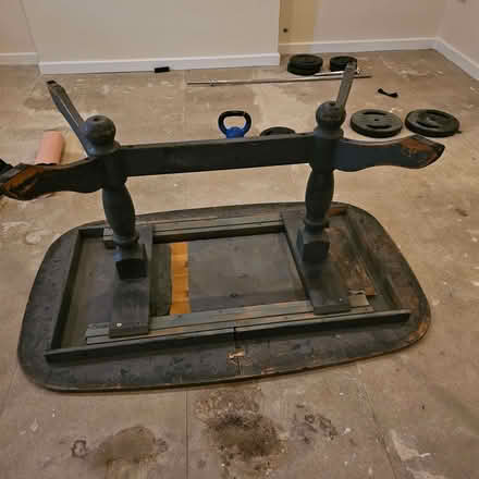 Photo of free Dining table (Meifod SY22) #4