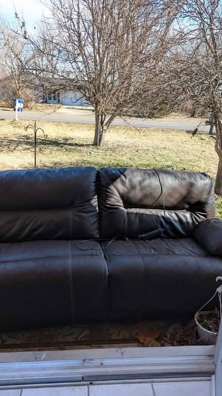 Photo of free Brown leather reclining sofa (North ofallon, mo) #1
