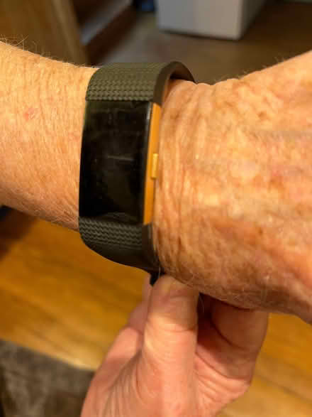 Photo of free Two smart watches (Storrs S6) #2