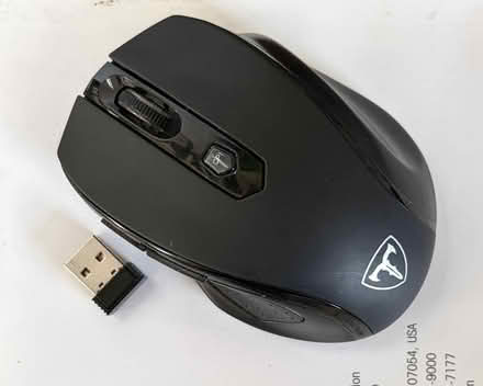 Photo of free Wireless mouse (Pt Richmond) #1