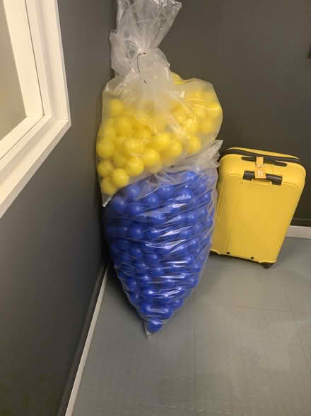 Photo of free kids balls (Fitzrovia, W1W) #1