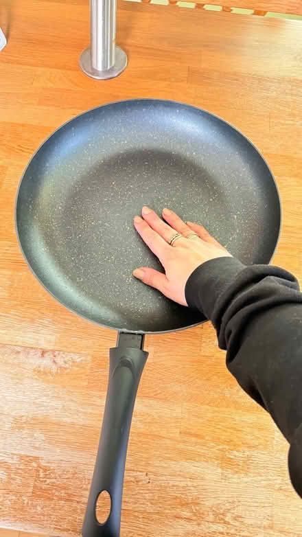 Photo of free Frying pan and flat pancake pan (CO6) #4