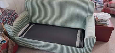 Photo of free Bed settee (double) (Ridgeway BH10) #2