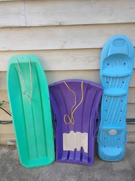 Photo of free Plastic sleds (East Dundee) #1
