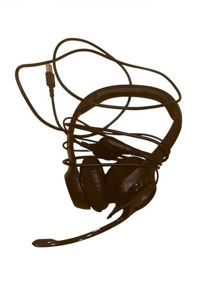 Photo of free LOGI USB Headset (Brooklyn Storage) #1