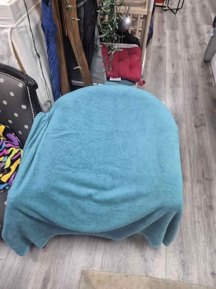Photo of free Turquoise blanket or bed spread (W1h 1ju) #1