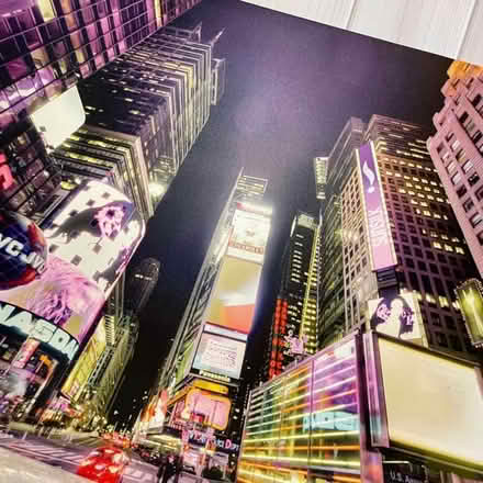 Photo of free New York Canvas (LE9) #2