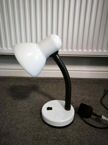 Photo of free table lamp (Aylesbury) #2