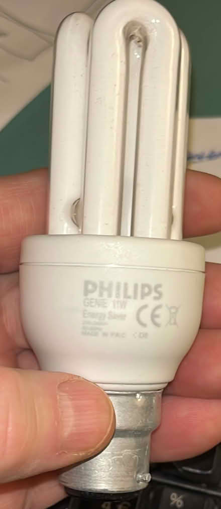 Photo of free low energy bulb, 11w (Kennington SW8) #1