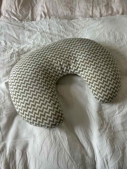 Photo of free Baby feeding pillow (Watts Lane, Teddington) #1