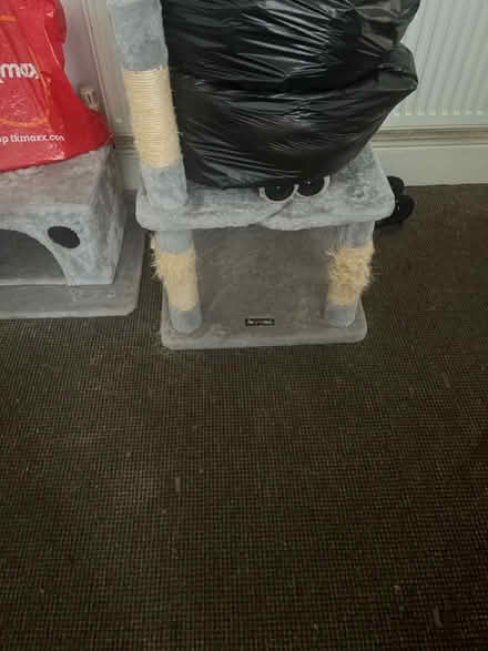Photo of free Cat Tree - for DIY enthusiast (West Ealing) #3
