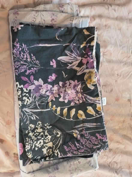 Photo of free Double bed, quilt covers (Scaitcliffe BB5) #4