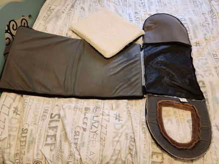 Photo of free Small cat/dog bed (New Tupton S42) #4