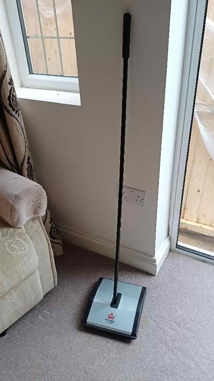 Photo of free Carpet sweeper (Winkwell HP1) #2