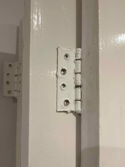 Photo of free 3 doors with handles and hinges (Ealing W5) #3
