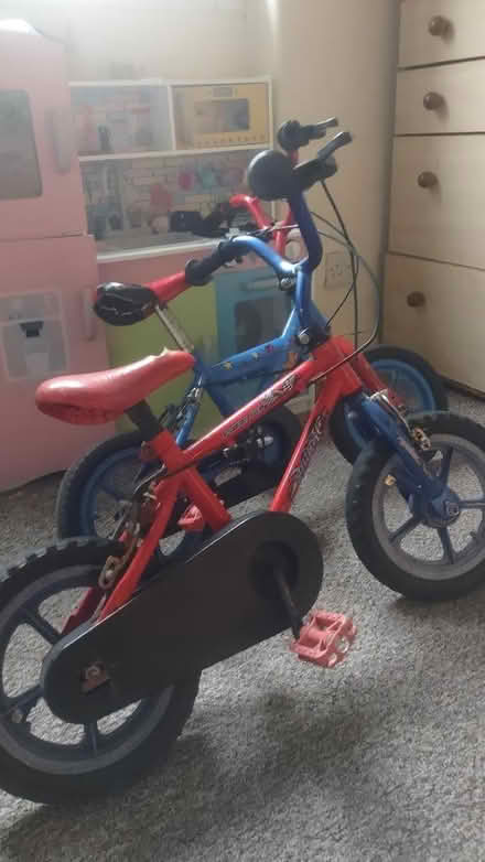 Photo of free Kid cycles (Pollokshaws G43) #3
