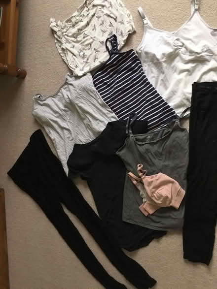 Photo of free Bundle maternity clothes size M (Millhouses S7) #1