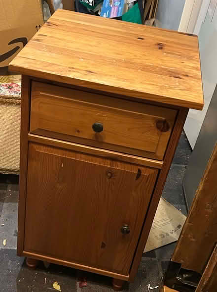 Photo of free Bedside cabinet (Kenilworth CV8) #1