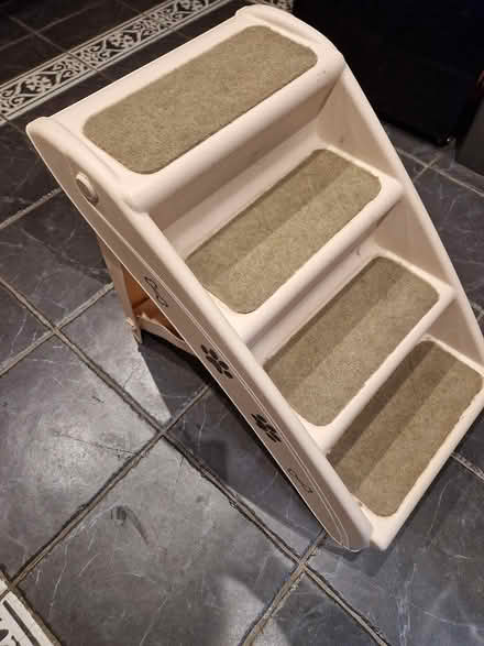 Photo of free Dog Plastic Foldable Steps (Wallasey) #1
