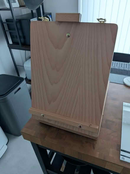 Photo of free Adjustable Table Box Easel (N15) #3
