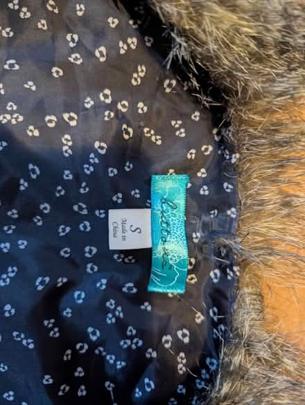 Photo of free Faux fur vest, ladies small (Greenlake) #4