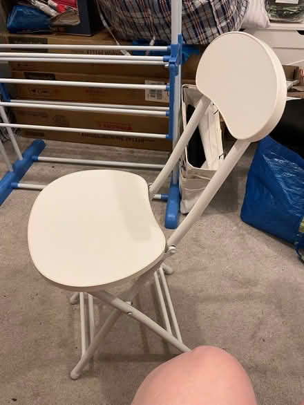 Photo of free Table n chairs (Wandsworth SW18) #3