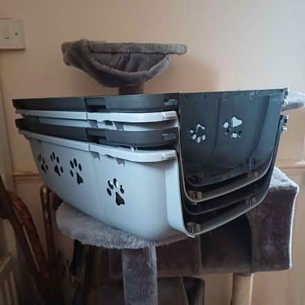Photo of free 2 cat boxes (GL3) #1