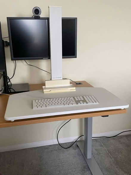 Photo of free Yo-Yo Desk for adjustable heights (Rochester) #1