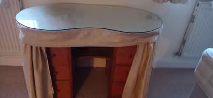 Photo of free Dressing table kidney shaped (Petersfield) #1