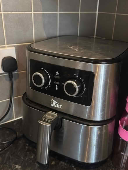 Photo of free Air fryer (DA11) #1