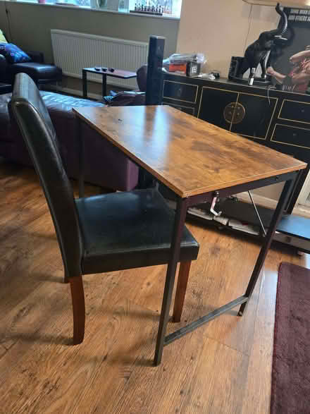 Photo of free Desk with chair (Upton Park E13) #1